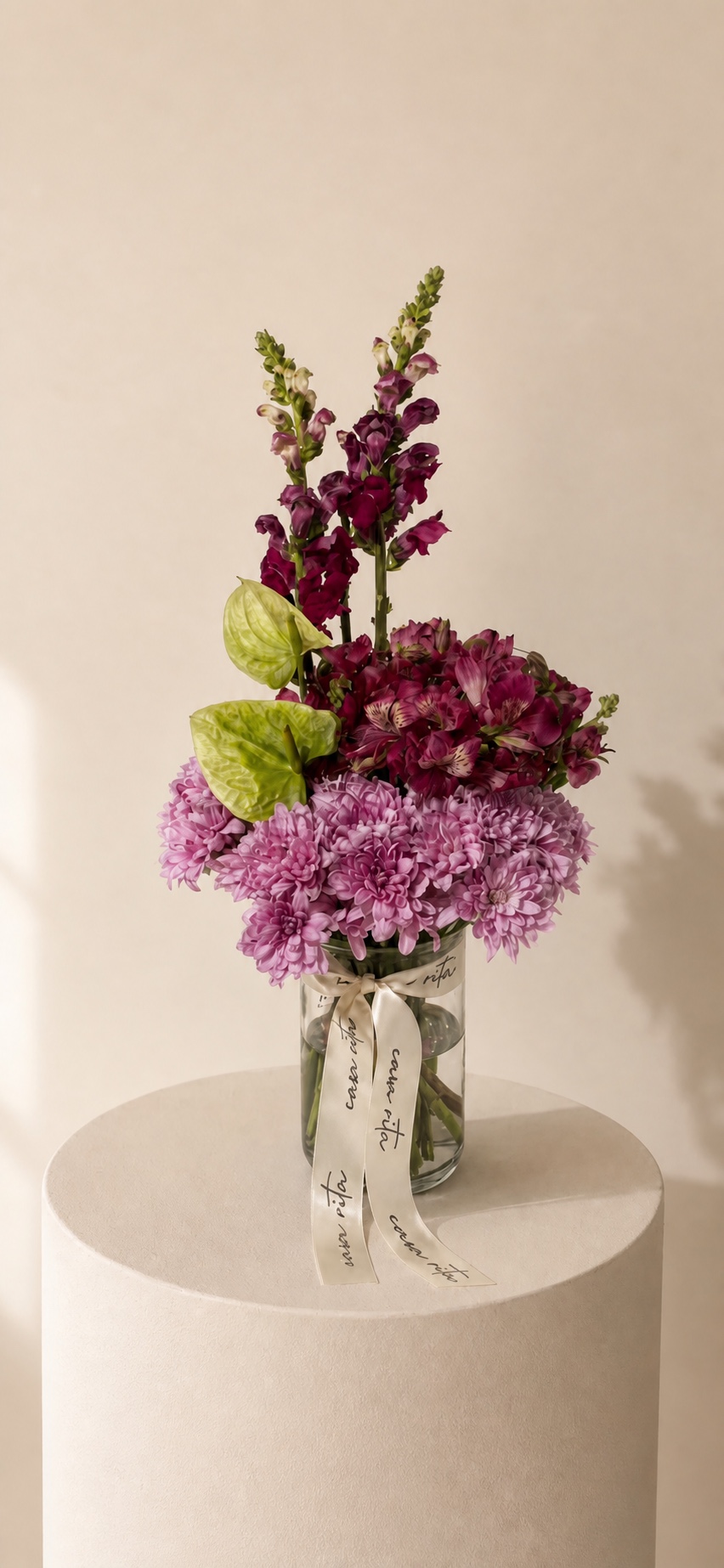 Arranjo floral roxo casa rita